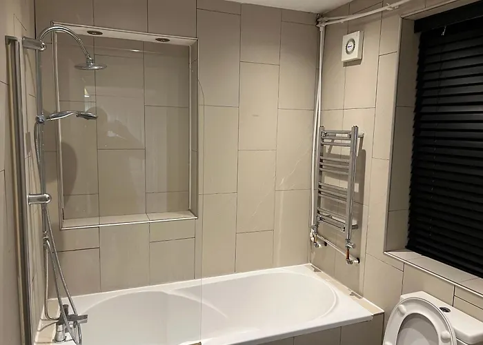 Two Bedroom Апартаменти Бристоль